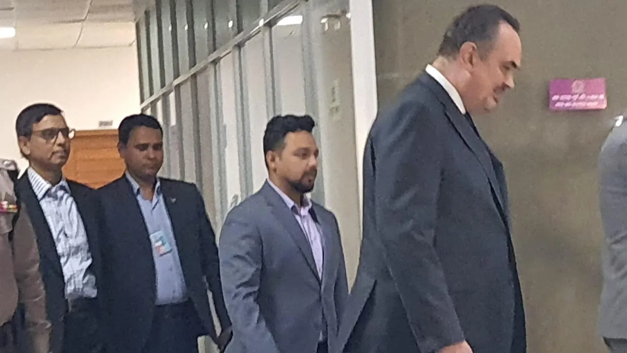 সিইসির সাথে মার্কিন রাষ্ট্রদূতের বৈঠক শুরু