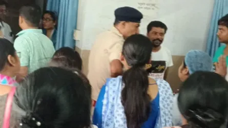 উত্তর দিনাজপুরে নার্সদের পোশাক বদলের কক্ষে গোপন ক্যামেরা, অভিযুক্ত চিকিৎসক বিশ্বজিৎ গ্রেফতার