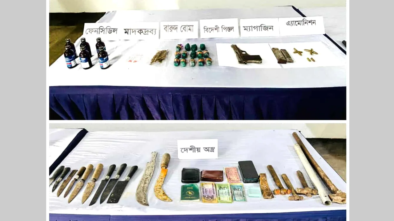 রূপগঞ্জে বিদেশী পিস্তলসহ শুটার রিয়াজ বাহিনীর ৫ সহযোগী গ্রেফতার