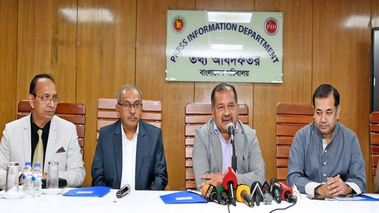 উপাত্ত ছাড়া যেকোনো তথ্য কেবলই ব্যক্তিগত অভিমত : তথ্যমন্ত্রী