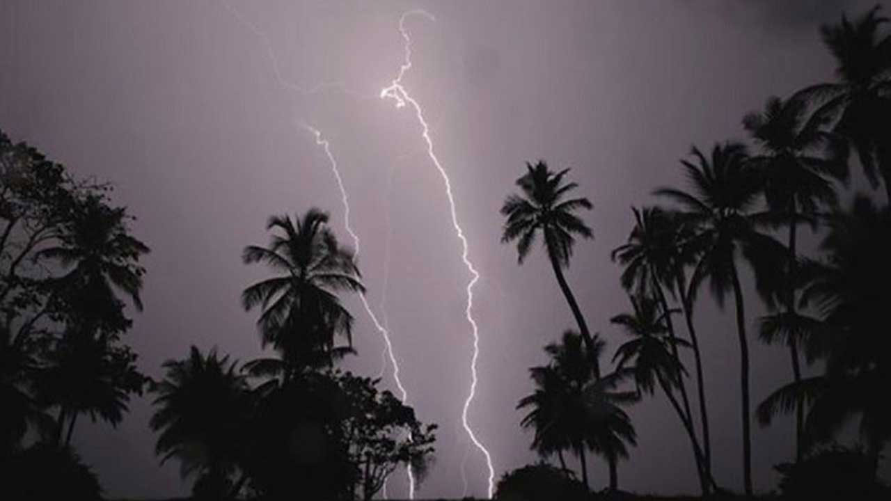 বজ্রপাত
