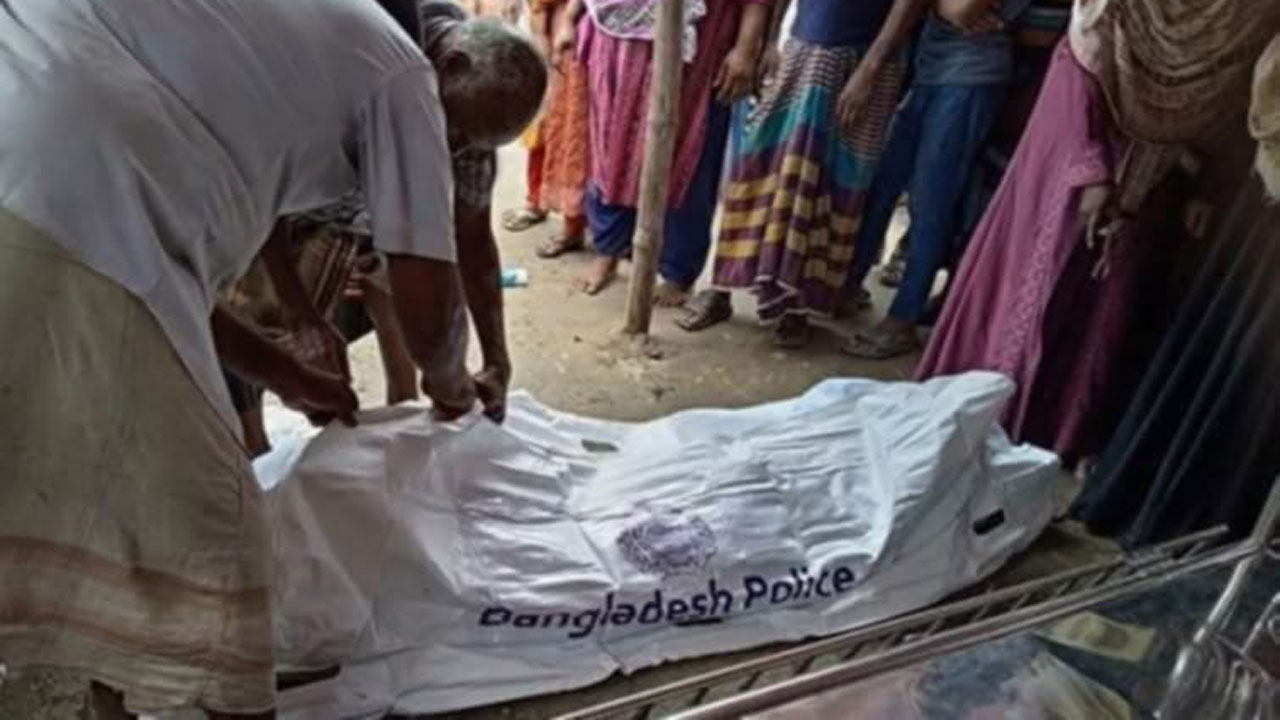 কবরস্থানে নেয়ার পথে গৃহবধূর লাশ আটকে দিলো পুলিশ