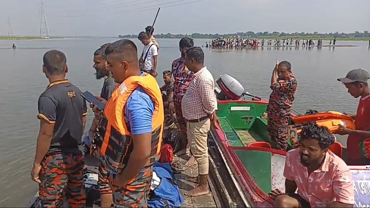 বিজয়নগরে বিলে নিখোজ ১৭ ঘণ্টা পর কৃষক লাশ উদ্ধার