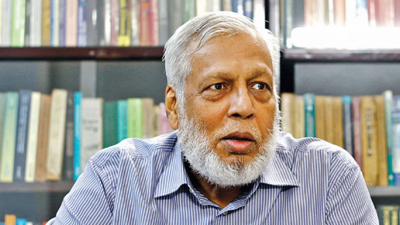 সড়ক পরিবহন ও সেতু উপদেষ্টা মুহাম্মদ ফাওজুল কবির খান