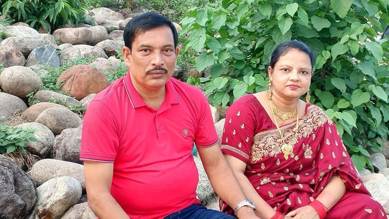 সাংবাদিক দম্পতি মুহাম্মদ কাইসার হামিদ (৫১) ও মুছাম্মৎ রোকেয়া আক্তার (৪৪)।