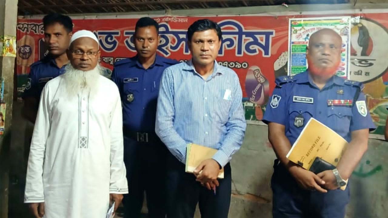 দেবীগঞ্জে তিন প্রতিষ্ঠানকে জরিমানা