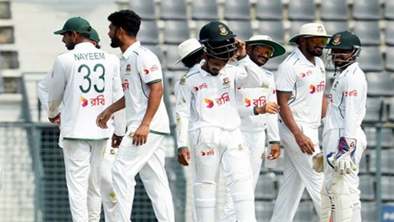ব্যাটিং ব্যর্থতায় হারল বাংলাদেশ