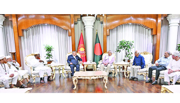 প্রধান উপদেষ্টা প্রফেসর মুহাম্মদ ইউনূসের সাথে ডা: সৈয়দ আব্দুল্লাহ মো: তাহেরের নেতৃত্বে জামায়াত নেতারা বৈঠকে অংশ নেন : নয়া দিগন্ত