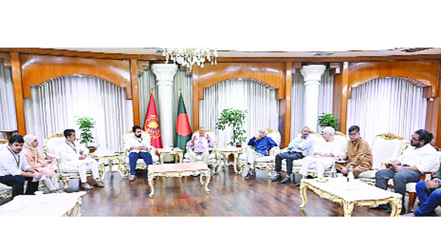 প্রধান উপদেষ্টা প্রফেসর মুহাম্মদ ইউনূসের সাথে বৈঠক করেন এনসিপি নেতারা : নয়া দিগন্ত