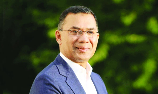 শহীদ পরিবারের সন্তান ও নির্যাতিত ছাত্রদল নেতার পাশে তারেক রহমান