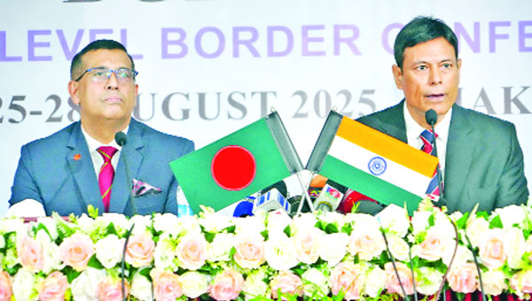 মহাপরিচালক পর্যায়ের সীমান্ত সম্মেলনে অংশ নেন বিজিবি ও বিএসএফ প্রধান : নয়া দিগন্ত