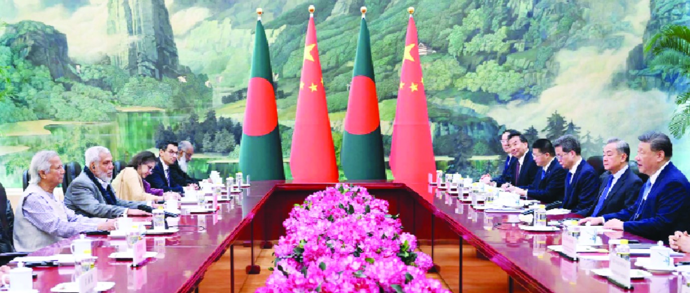 প্রধান উপদেষ্টা প্রফেসর ড. মুহাম্মদ ইউনূস বেইজিংয়ের পিপলস গ্রেট হলে চীনের প্রেসিডেন্ট শি জিনপিংয়ের সাথে বৈঠক করেন