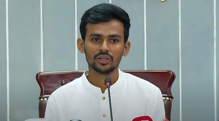 পদেষ্টা আসিফ মাহমুদ সজীব ভূঁইয়া