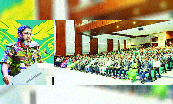 সেনাপ্রধান জেনারেল ওয়াকার-উজ-জামান বিইউপির নবনির্মিত ৩টি ভবনের উদ্বোধন অনুষ্ঠানে বক্তৃতা করেন : নয়া দিগন্ত