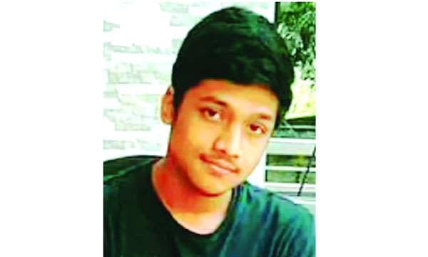 ঢাকা-আরিচা মহাসড়ক ছিল বিক্ষোভে উত্তাল, সাভারে প্রথম শহীদ ইয়ামিন