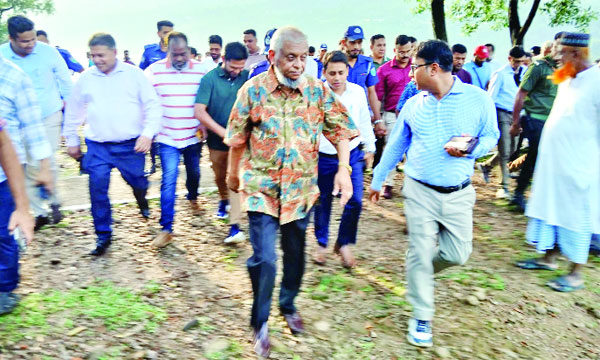 সিলেটের সাথে রেলপথের সম্ভাব্যতা যাচাইয়ে জাফলংয়ে যান মন্ত্রী আরিফুল হক চৌধুরী : নয়া দিগন্ত