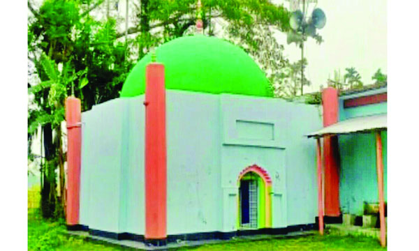 হোসেনপুরে কালের সাক্ষী ২৫০ বছরের পুরনো গোল মসজিদ