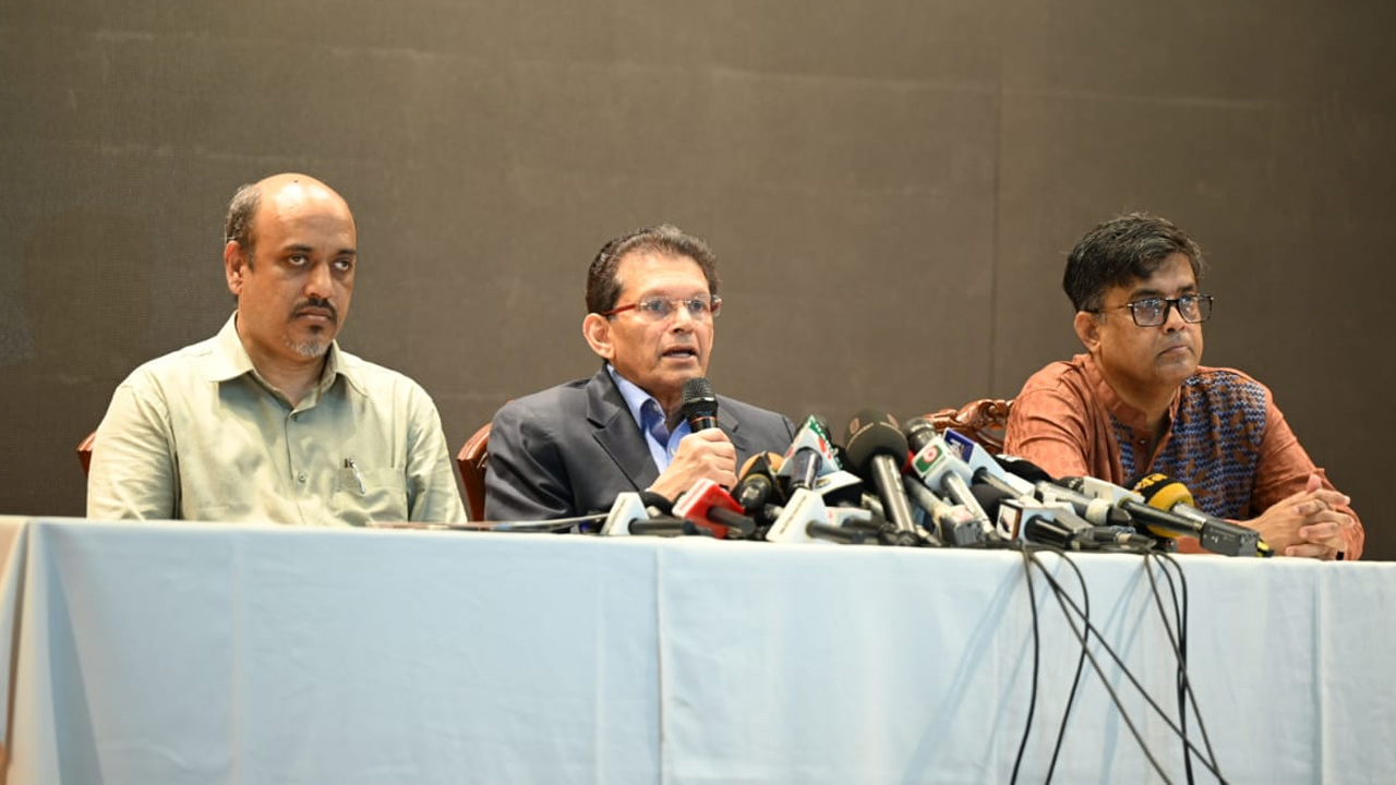 ফরেন সার্ভিস একাডেমিতে সংবাদ ব্রিফিং