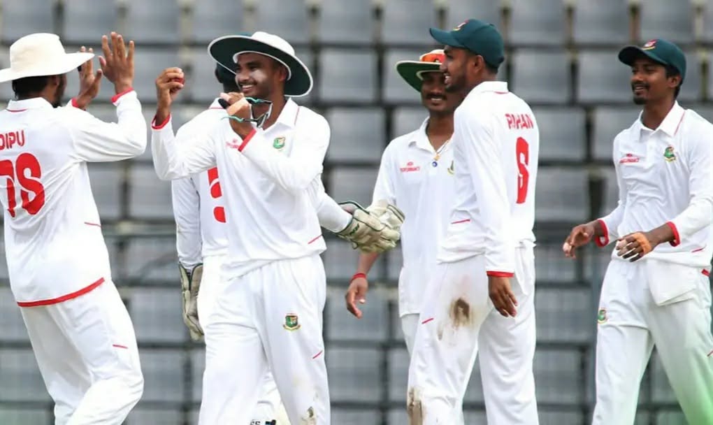 প্রথম দিনে এগিয়ে জিম্বাবুয়ে ‘এ’ দল
