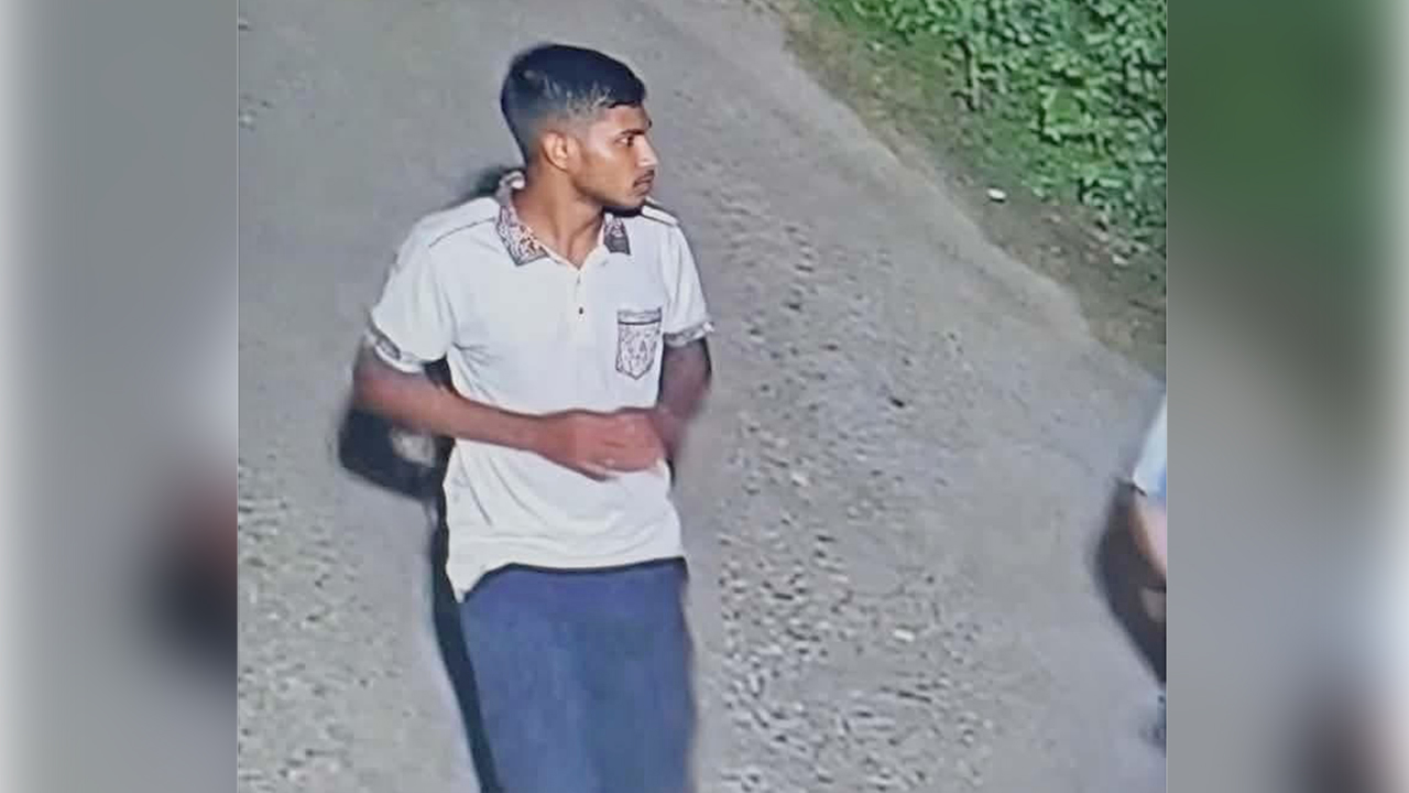 জাবিতে ধর্ষণচেষ্টায় এআই ছবি বিভ্রান্তি