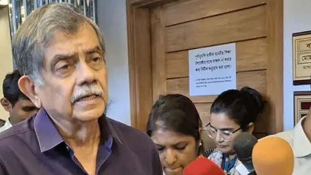 শিক্ষা উপদেষ্টা অধ্যাপক ড. চৌধুরী রফিকুল আবরার