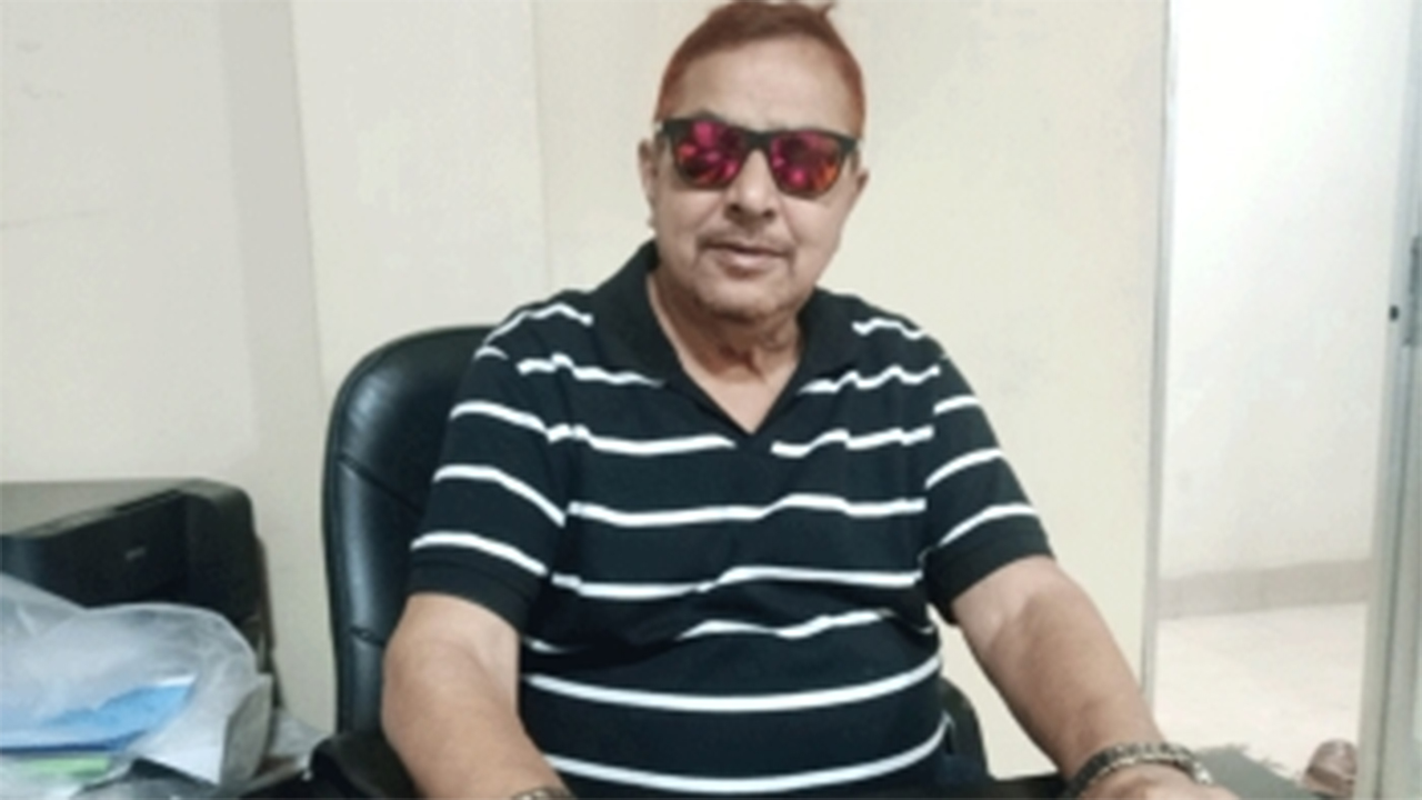 আবুল হোসেন