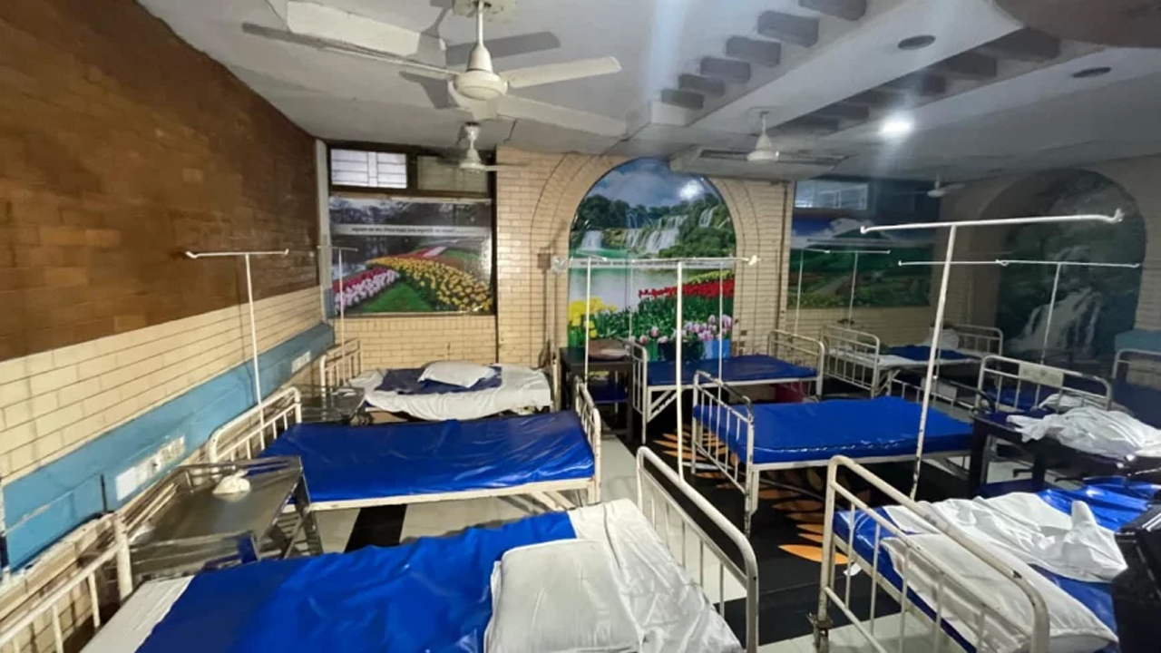 আদ-দ্বীন হাসপাতালের পোস্ট অপারেটিভ ওয়ার্ড