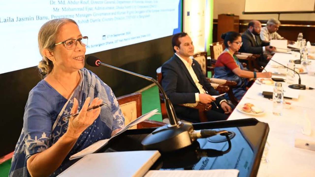 টেকসই মৎস্য ব্যবস্থাপনাবিষয়ক জাতীয় নীতি সংলাপ অনুষ্ঠানে উপদেষ্টা ফরিদা আখতার