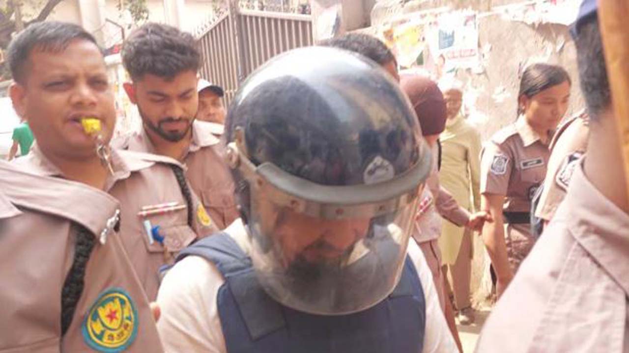 ডিজিএফআইয়ের সাবেক কর্মকর্তা আফজাল নাছের