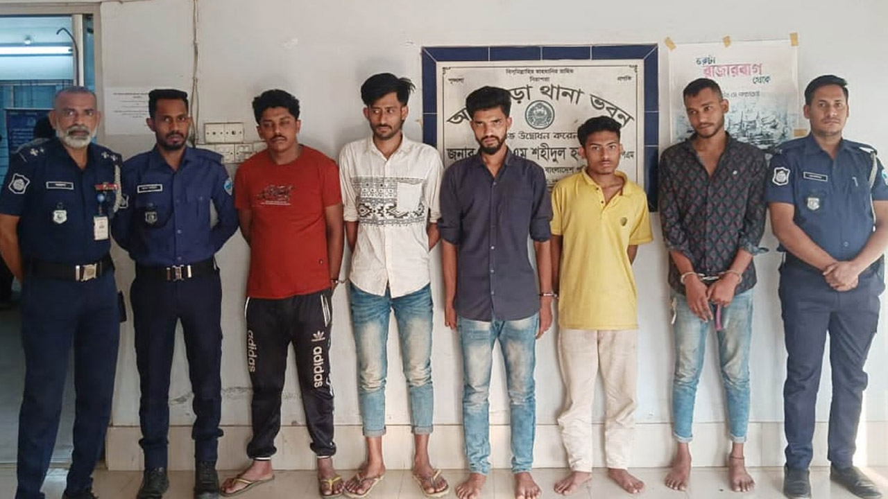 আখাউড়ায় ৫ অপহরণকারী আটক
