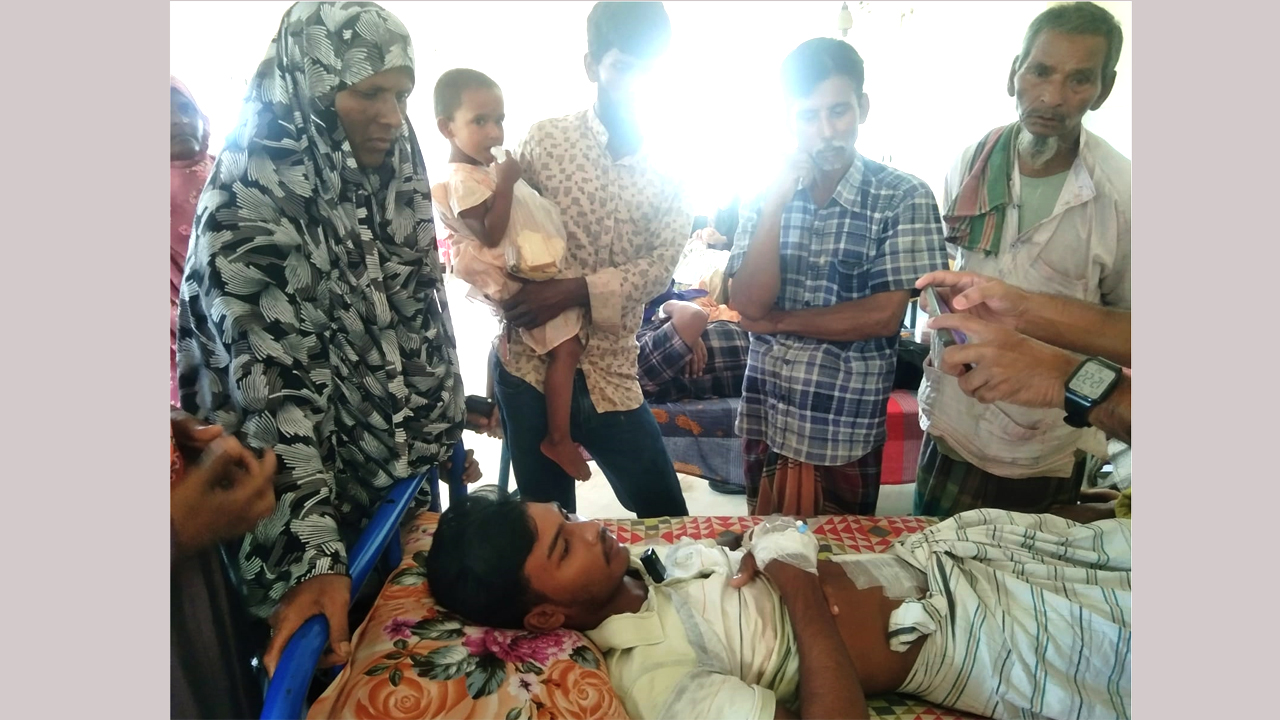 হাসপাতালে চিকিৎসাধীন রেজওয়ান উল্লাহ
