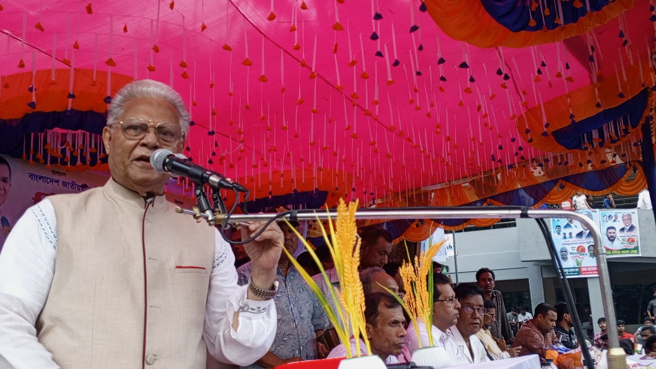 সাবেক স্বরাষ্ট্রমন্ত্রী এয়ার ভাইস মার্শাল (অব:) আলতাফ হোসেন চৌধুরী