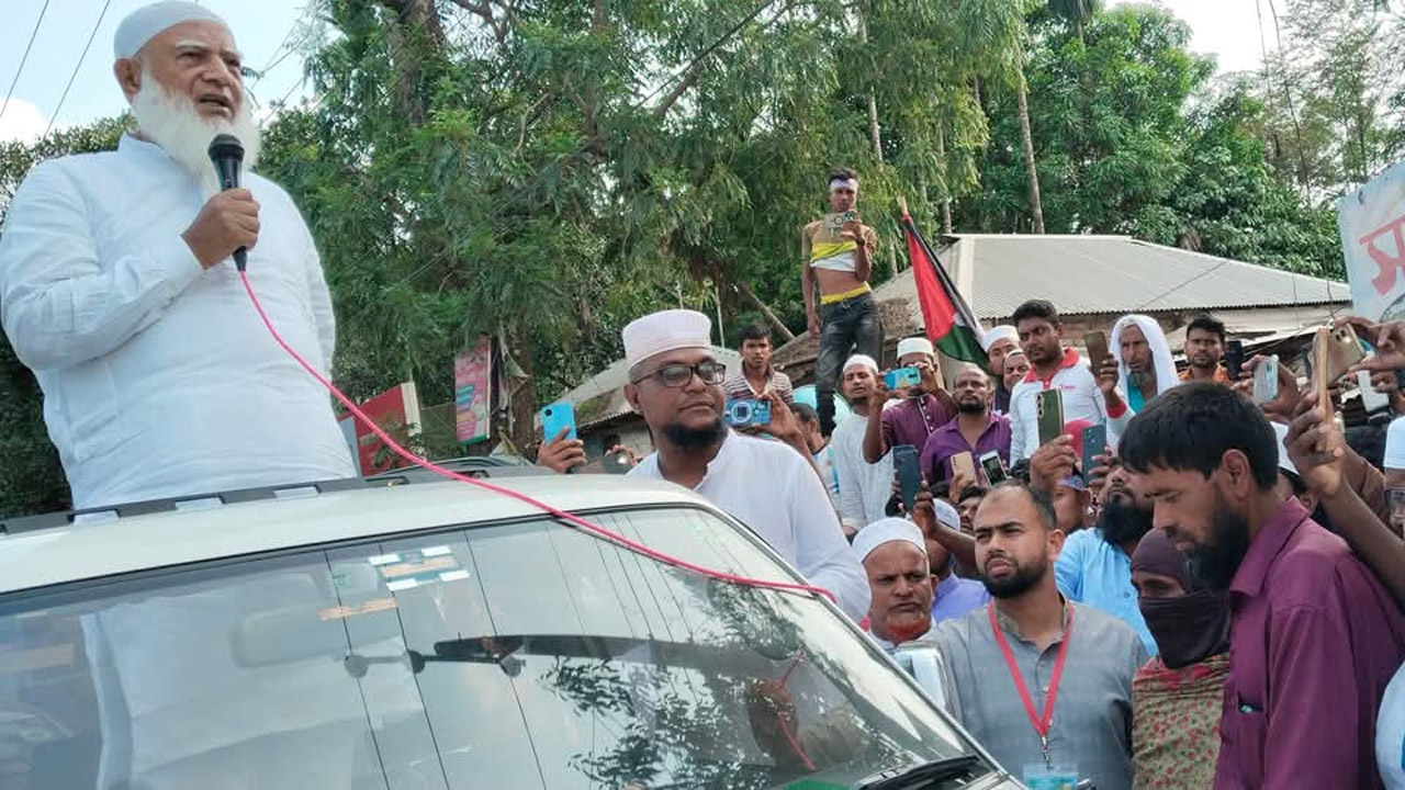 লালমনিরহাটের নৃশংসভাবে হত্যার শিকার শিশুর পরিবারের কাছে জামায়াতের আমির