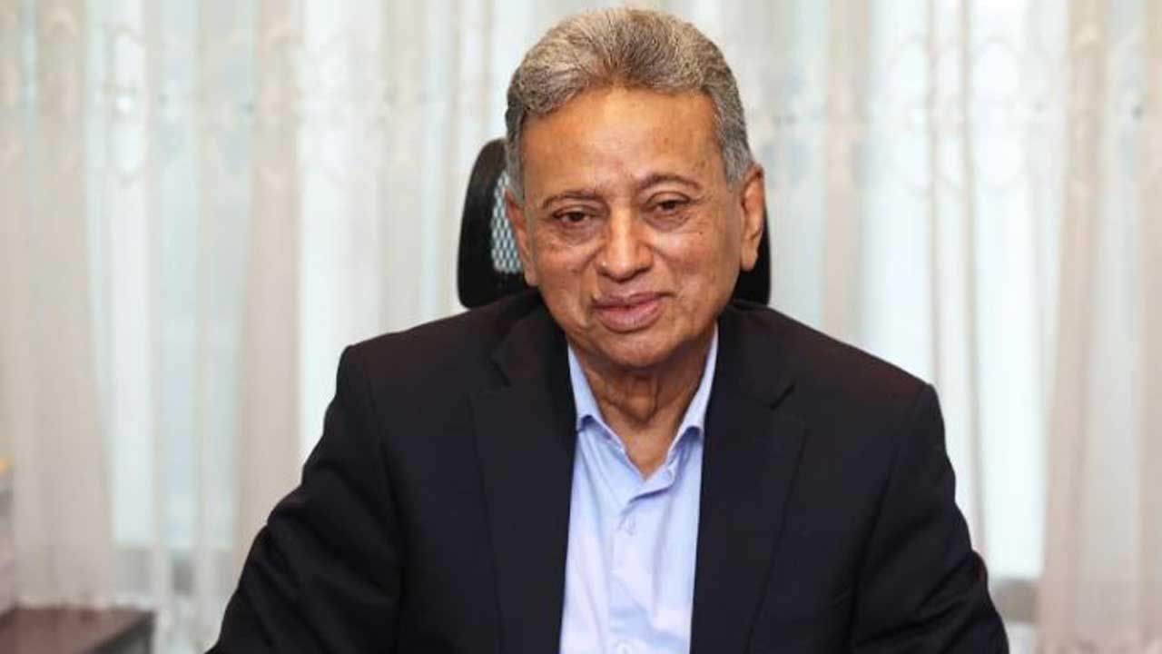 অর্থমন্ত্রী আমির খসরু মাহমুদ চৌধুরী