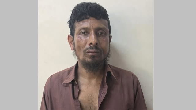 অভিযুক্ত আনোয়ার