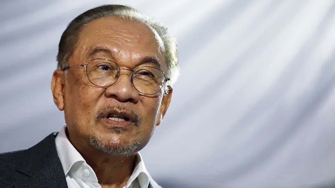 মালয়েশিয়ার প্রধানমন্ত্রী আনোয়ার ইব্রাহিম