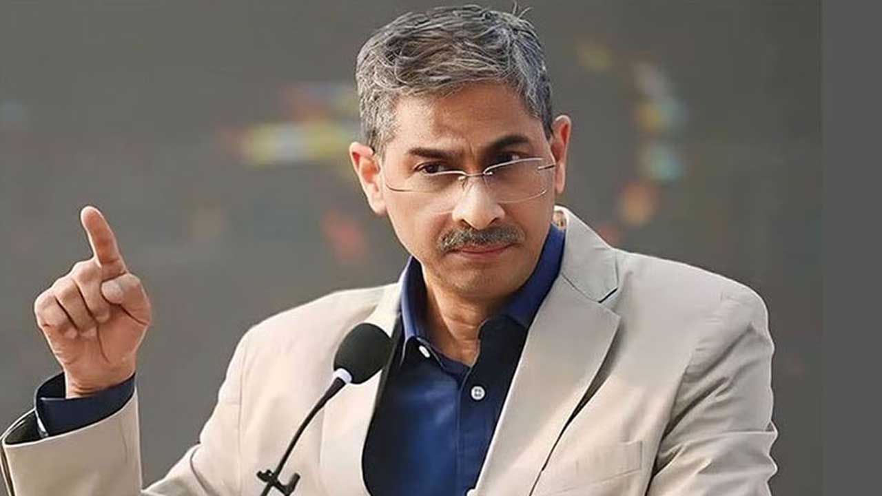 পানিসম্পদ মন্ত্রী মো: শহীদউদ্দীন চৌধুরী এ্যানি