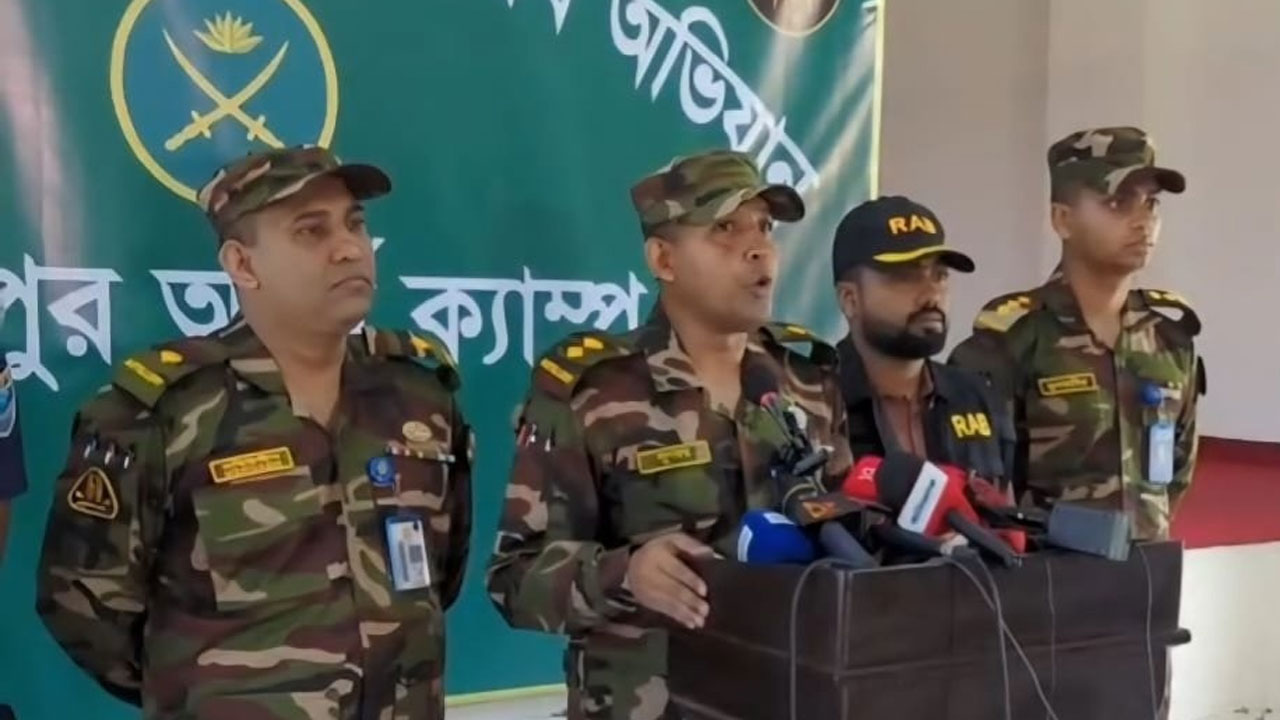 শ্রীপুরে সেনাবাহিনীর ব্রিফিং