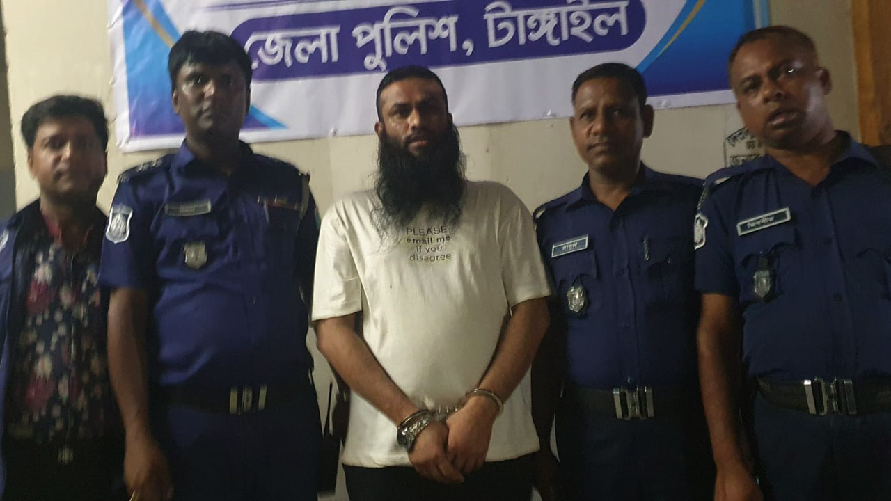 সাবেক প্রতিমন্ত্রী টিটুর ‘দেহরক্ষি’ ইয়াকুব গ্রেফতার