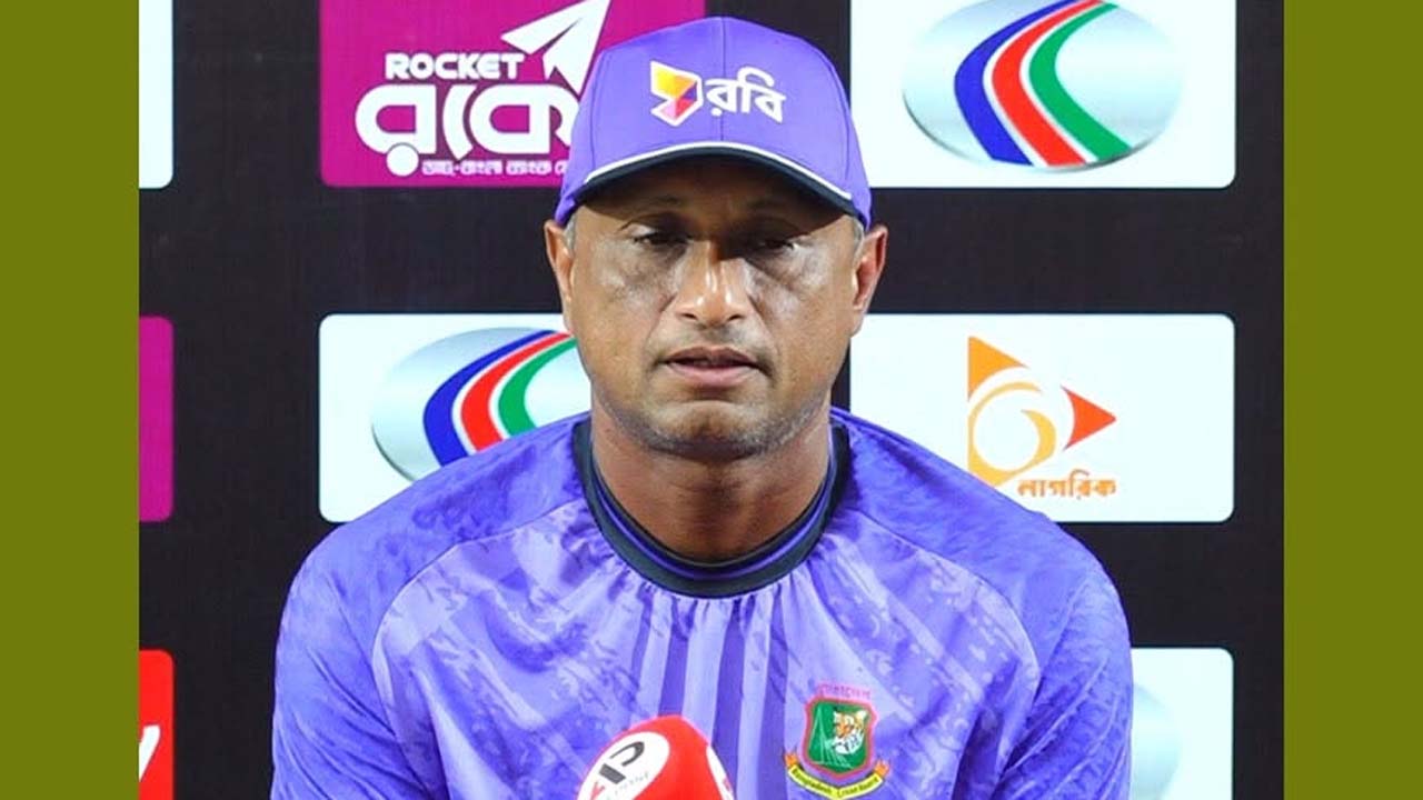ফিল্ডিং কোচ আশিকুর রহমান