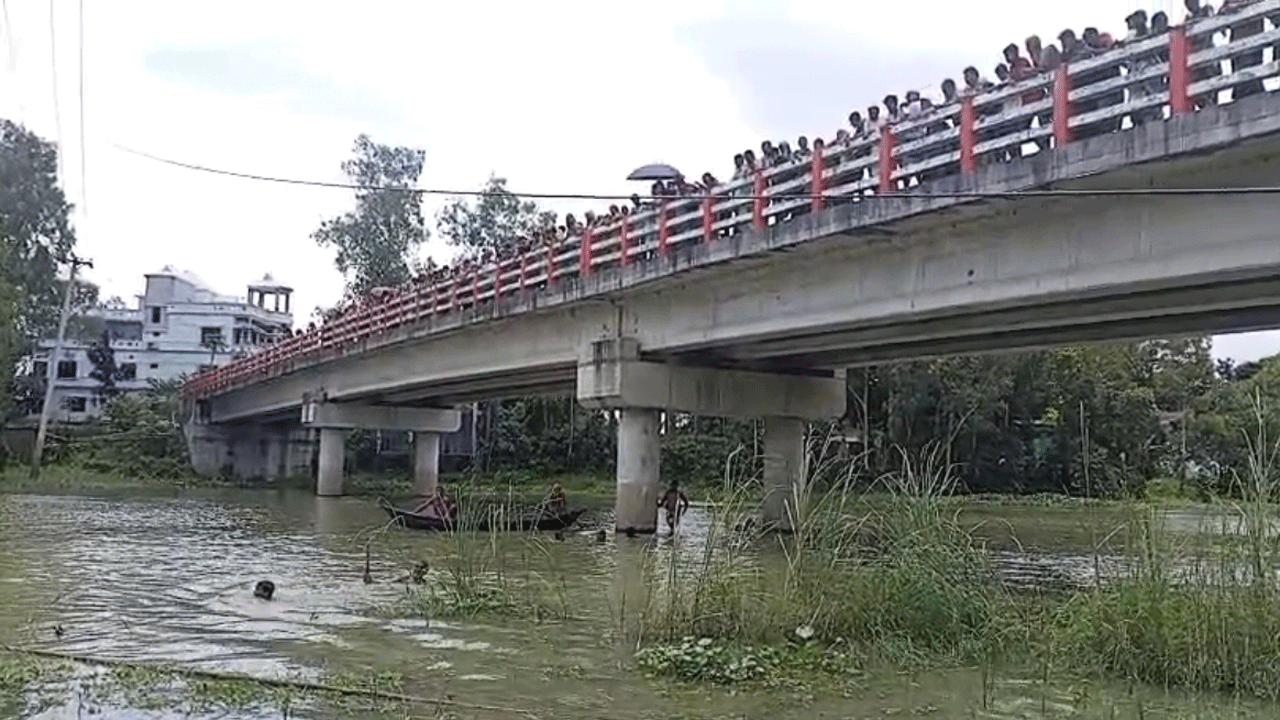 লাশ উদ্ধার