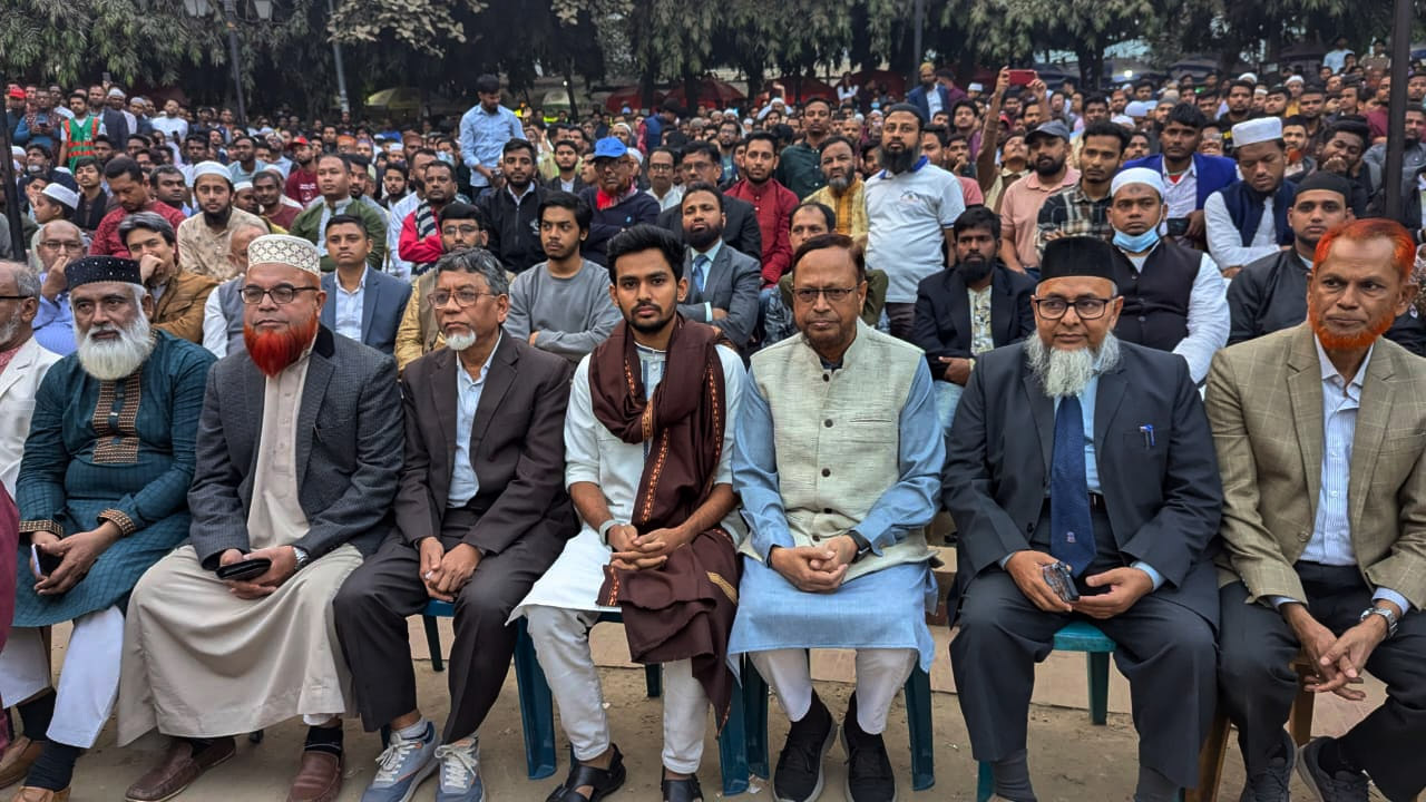 ধানমন্ডির রবীন্দ্র সরোবরে আসিফ মাহমুদ সজীব ভূঁইয়া