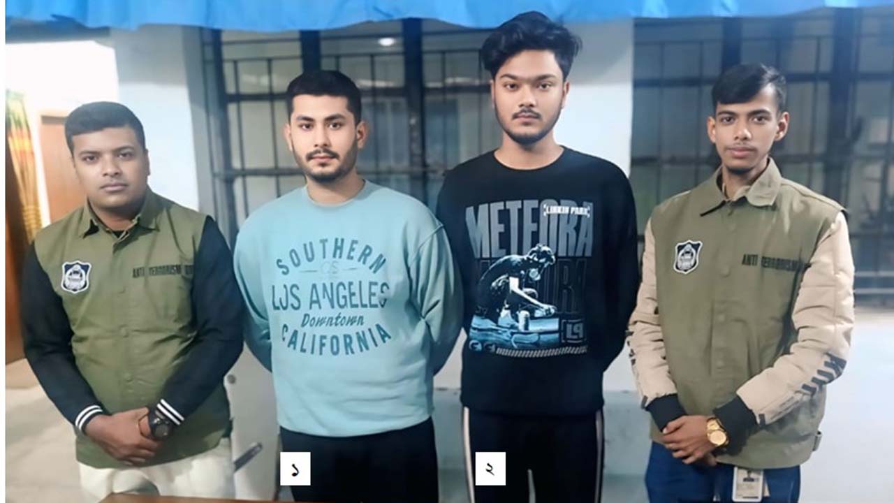 পর্নোগ্রাফি নিয়ন্ত্রণ মামলায় মো: আজম আলী ও মো: সাফায়েত হোসেন গ্রেফতার