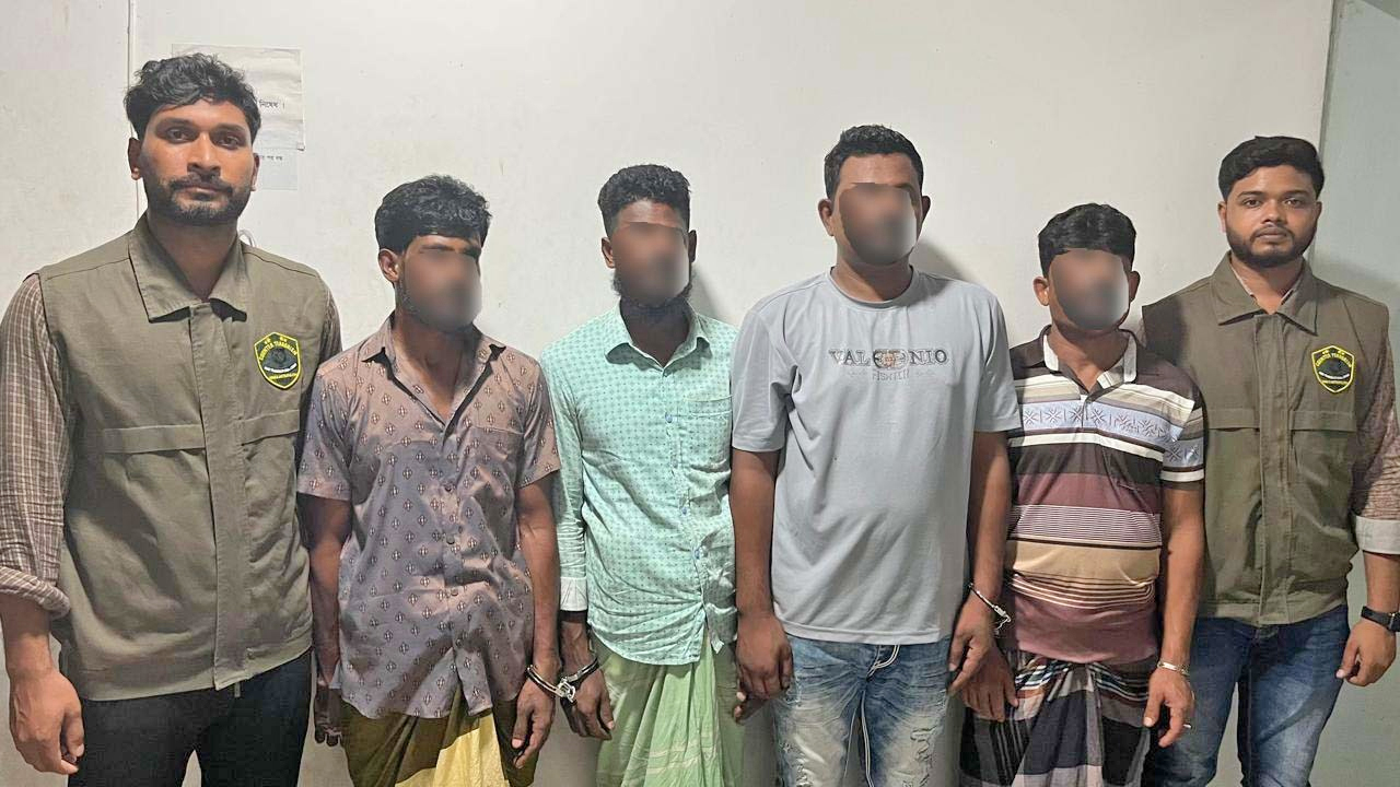 বিটিসিএল তার চোরচক্রের গ্রেফতার চারজন