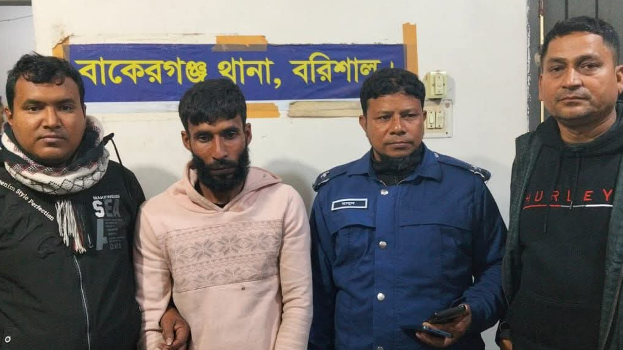 গ্রেফতার হৃদয় গাজী