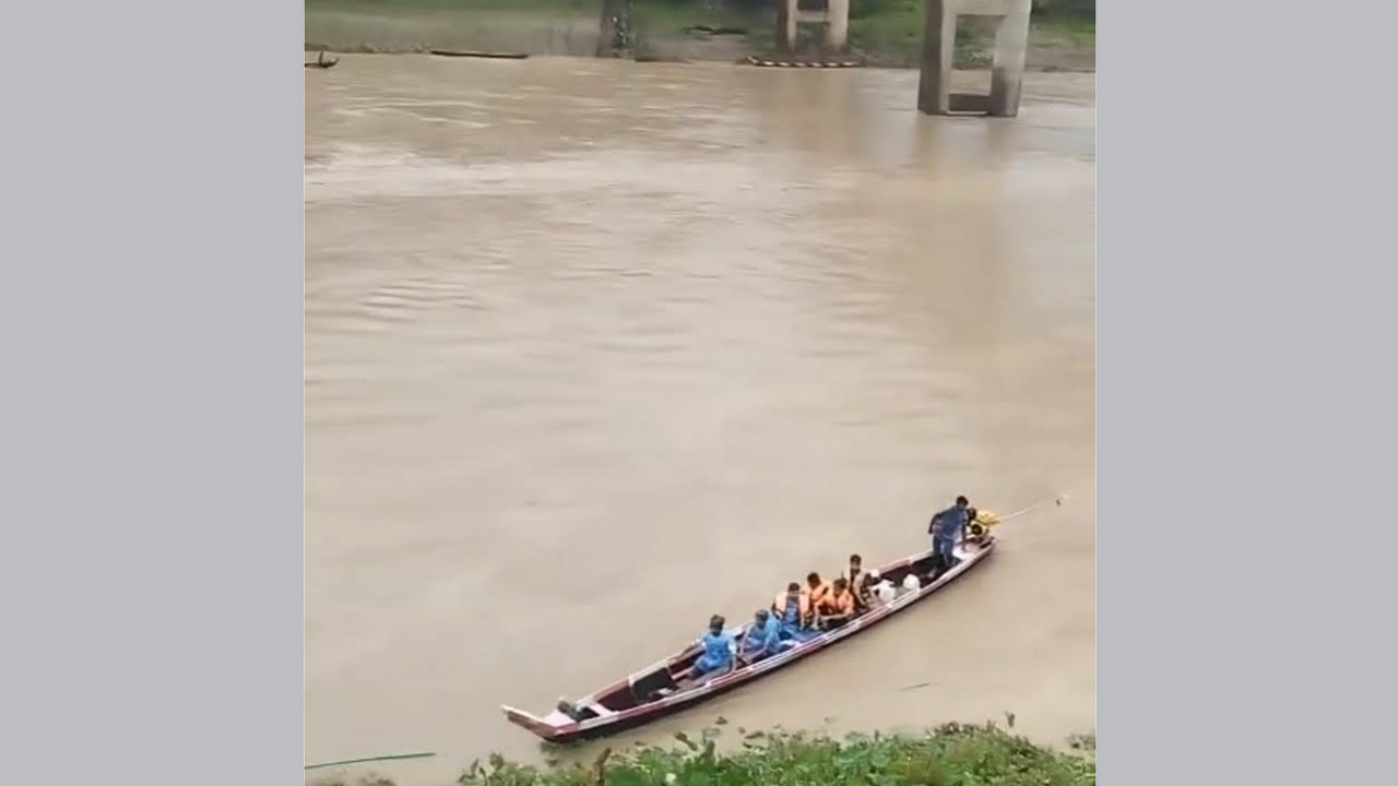 বান্দরবানের নদীগুলোর পানি বাড়ছে