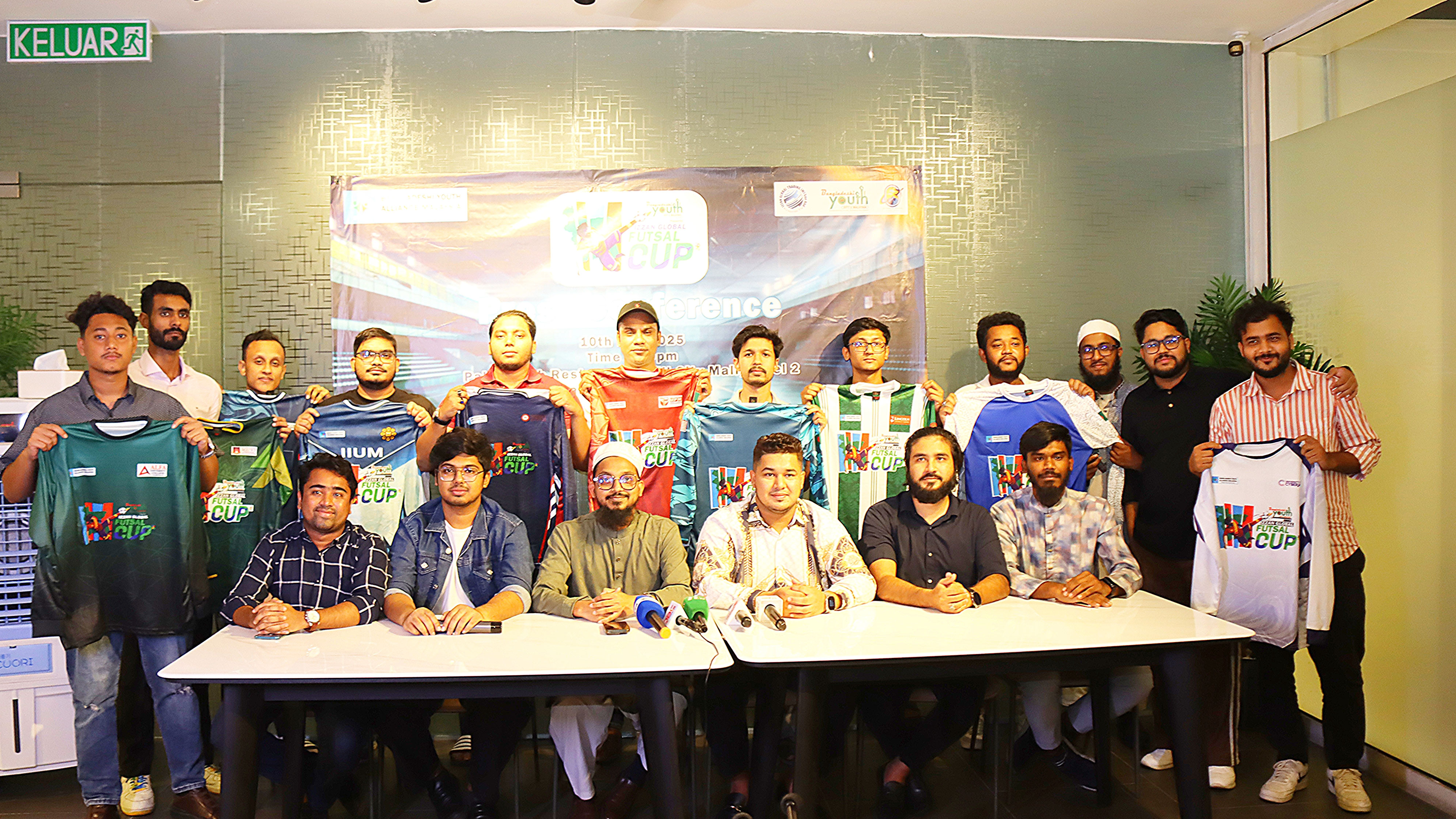 সংবাদ সম্মেলন করে টুর্নামেন্টের ঘোষণা দেন মালয়েশিয়ায় অধ্যয়নরত বাংলাদেশী শিক্ষার্থীরা