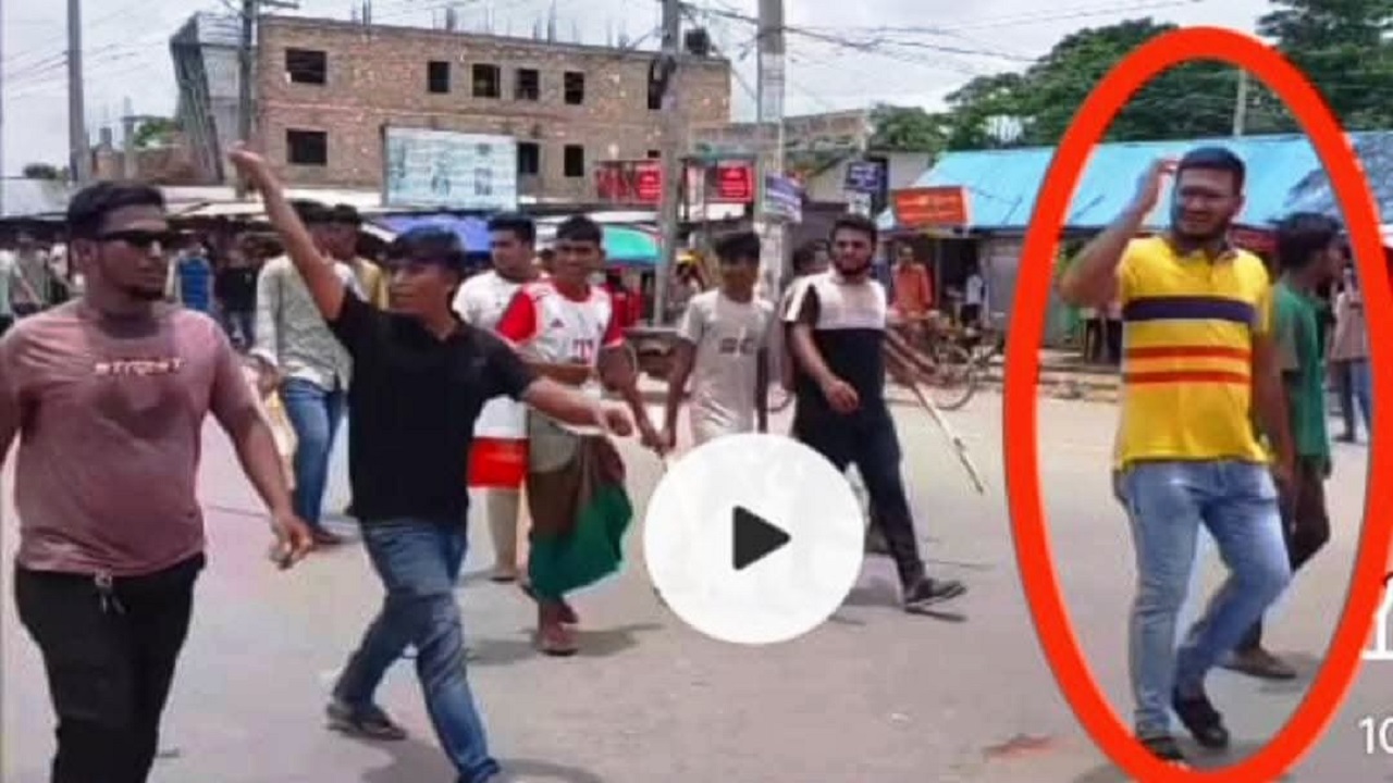 নিষিদ্ধ ছাত্রলীগ নেতা ফয়সাল মাতুব্বর (লাল চিহ্নিত বৃত্তে)