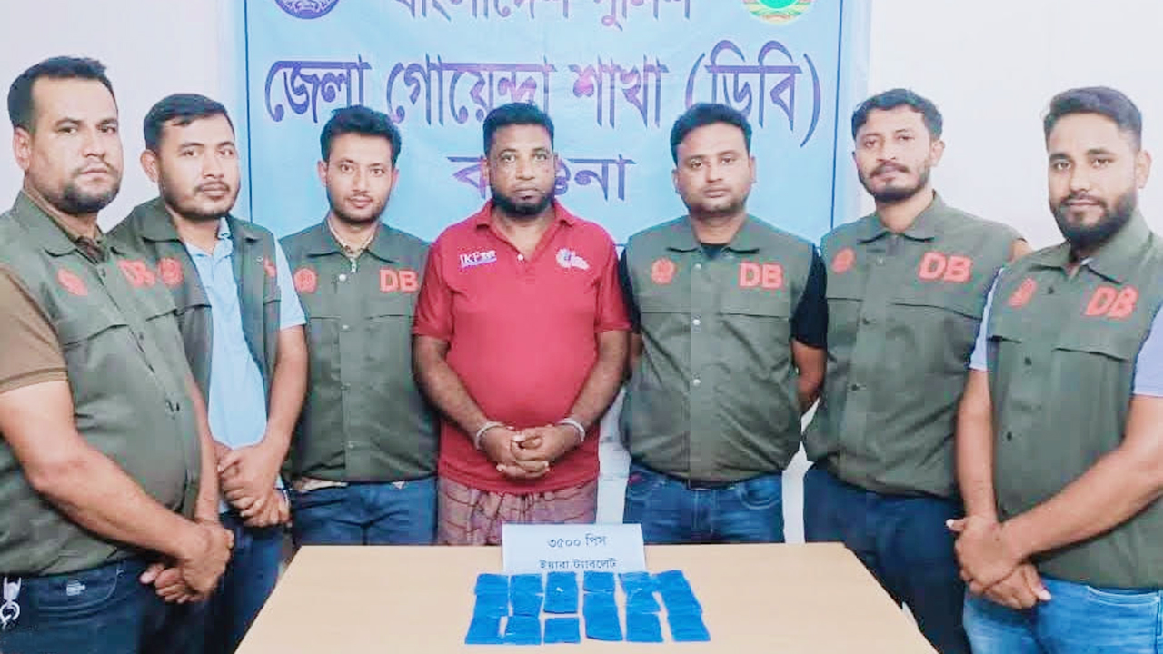ইয়াবাসহ আটক মাদককারবারি সাখাওয়াত হোসেন