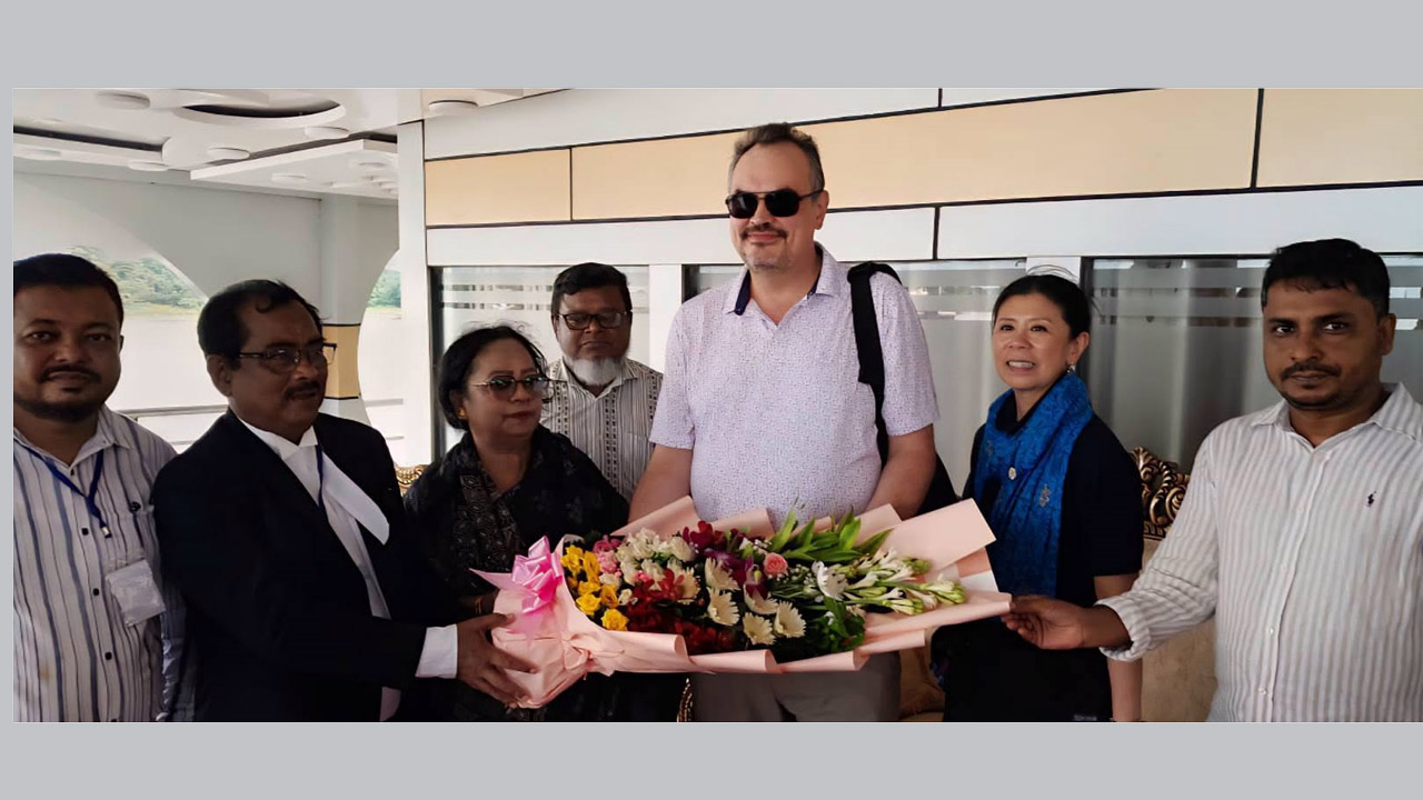 বরিশালের নদী-প্রকৃতি দেখে মুগ্ধ মার্কিন রাষ্ট্রদূত